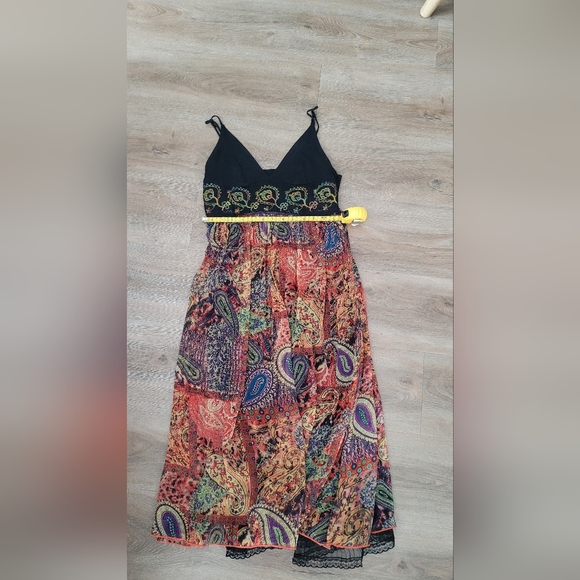 Vintage Paisley Dress - Picture 4 of 12